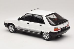 Renault 11 Turbo Alb MCG 1:18 MCG18589 Metal - imaginea 5 din 6