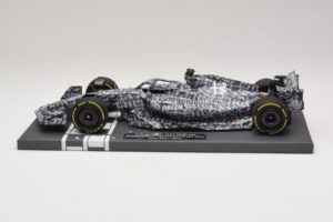 Alfa Romeo Orlen C42 R. Kubica Testing Barcelona 2022 Minichamps 1:18 117229988 Rășină - imaginea 3 din 7