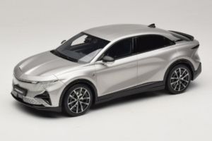 Alpine A390 GT Argent Mercure Otto 1:18 OT1318 Rășină
