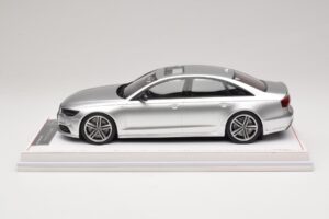 Audi S6 C7 Florett Silver Metallic IVY Merit 1:18 REMC038 Rășină