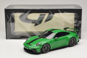 Porsche 911 992.2 GT3 Weissach Package Python Green GT Spirit 1:18 GT576 Rășină - imaginea 6 din 6