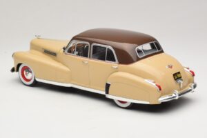 Cadillac Fleetwood Series 60 Special Bej MCG 1:18 MCG18656 Metal - imaginea 5 din 6