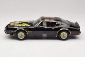 Pontiac Firebird Trans Am Kill Bill Movie Greenlight 1:18 12951 Metal - imaginea 3 din 6