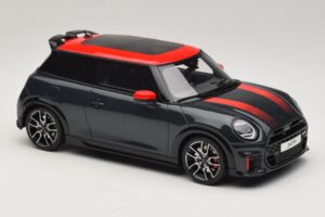Mini Cooper JCW F66 Legend Grey Otto 1:18 OT1244 Rășină - imaginea 4 din 6