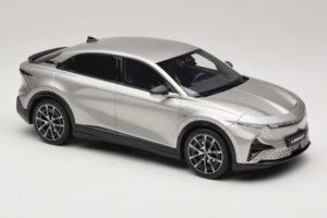 Alpine A390 GT Argent Mercure Otto 1:18 OT1318 Rășină - imaginea 4 din 6