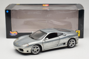 Ferrari 360 Modena Argintiu Cromat Hot Wheels 1:18 27774 Metal - imaginea 8 din 8