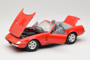 Ferrari 365 GTS/4 Spider Roșu Techno Giodi 1:18 40028-P1 Metal - imaginea 2 din 8