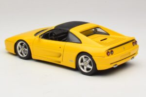 Ferrari F355 Spider Galben cu Plafon Negru UT Models 1:18 180074030-P4 Metal - imaginea 7 din 8