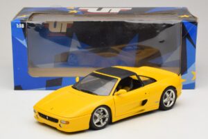 Ferrari F355 Spider Galben cu Plafon Negru UT Models 1:18 180074030-P4 Metal - imaginea 8 din 8