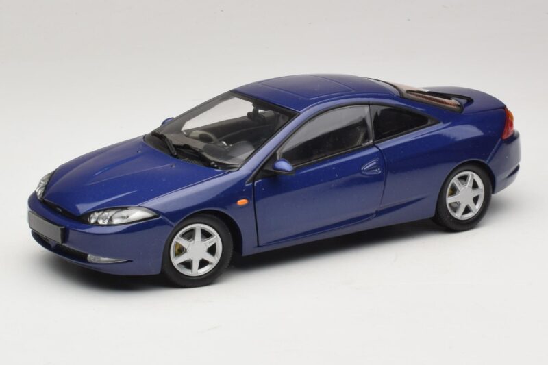 Ford Cougar Albastru Action 1:18 ACTION001 Metal