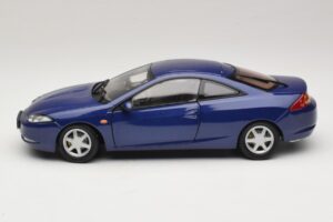 Ford Cougar Albastru Action 1:18 ACTION001 Metal - imaginea 4 din 8