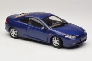 Ford Cougar Albastru Action 1:18 ACTION001 Metal - imaginea 6 din 8