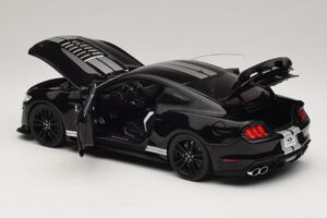 Ford Mustang Shelby GT500 S550 Negru IXO 1:18 U18RDC002-FO Metal - imaginea 5 din 8
