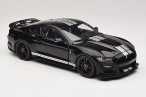 Ford Mustang Shelby GT500 S550 Negru IXO 1:18 U18RDC002-FO Metal - imaginea 6 din 8