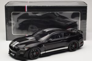 Ford Mustang Shelby GT500 S550 Negru IXO 1:18 U18RDC002-FO Metal - imaginea 8 din 8
