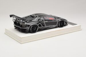 Lamborghini Aventador Liberty Walk TRON Negru Lucios JUC 1:18 J32-14 Rășină - imaginea 2 din 7