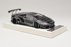 Lamborghini Aventador Liberty Walk TRON Negru Lucios JUC 1:18 J32-14 Rășină - imaginea 4 din 7