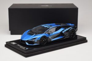 Lamborghini Revuelto Blue Black IVY Merit 1:18 REMC040 Rășină - imaginea 7 din 7