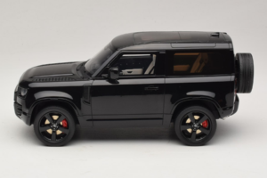 Land Rover Defender 90 L663 P400 X-Dynamic HSE Santorini Black GT Spirit 1:18 GT992 Rășină - imaginea 3 din 6