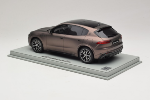 Maserati Grecale Bronz BBR 1:18 P18220FMAS Rășină - imaginea 5 din 7