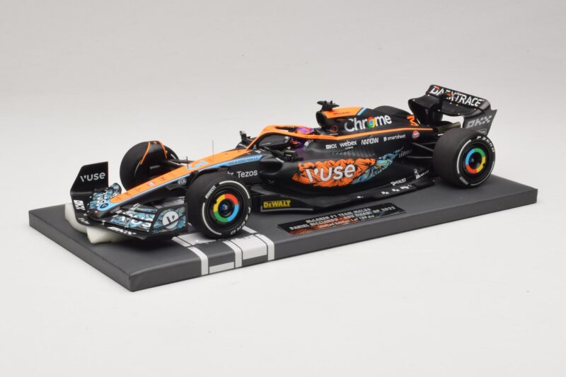 McLaren MCL36 #3 D. Ricciardo Abu Dhabi GP 2022 Minichamps 1:18 537224003 Rășină