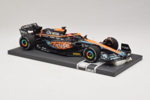 McLaren MCL36 #4 L. Norris Abu Dhabi GP 2022 Minichamps 1:18 537224004 Rășină - imaginea 4 din 7