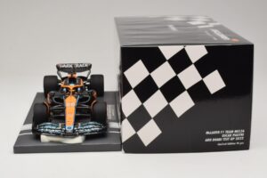 McLaren MCL36 O. Piastri Abu Dhabi Test 2022 Minichamps 1:18 537221828 Rășină - imaginea 6 din 7