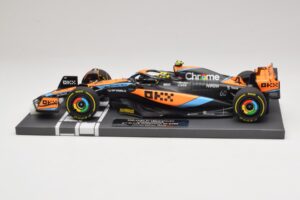 McLaren MCL60 #4 L. Norris 2nd Place Hungarian GP 2023 Minichamps 1:18 537233004 Rășină - imaginea 3 din 7