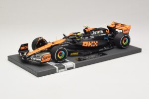 McLaren MCL60 #4 L. Norris 2nd Place Japanese GP 2023 Minichamps 1:18 537233504 Rășină
