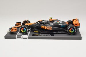 McLaren MCL60 #4 L. Norris 2nd Place Singapore GP 2023 Minichamps 1:18 537233404 Rășină - imaginea 3 din 7