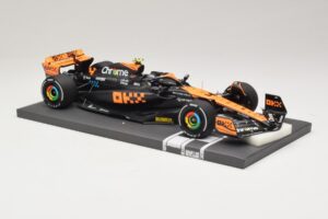 McLaren MCL60 #4 L. Norris 2nd Place Singapore GP 2023 Minichamps 1:18 537233404 Rășină - imaginea 4 din 7