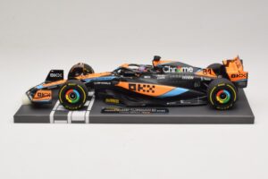 McLaren MCL60 #81 O. Piastri Hungarian GP 2023 Minichamps 1:18 537233081 Rășină - imaginea 3 din 7