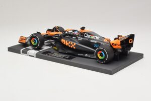 McLaren MCL60 #81 O. Piastri Japanese GP 2023 Minichamps 1:18 537233581 Rășină - imaginea 5 din 7