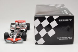 McLaren MP4/21 #3 K. Raikkonen 2006 Minichamps 1:18 530061803 Rășină - imaginea 6 din 7