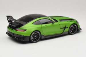 Mercedes AMG GT Black Series C190 Matt Green Metallic Minichamps 1:18 110032022 Metal - imaginea 3 din 8