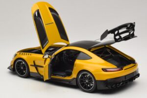 Mercedes AMG GT Black Series C190 Solarbeam Yellow Metallic Minichamps 1:18 110032021 Metal - imaginea 5 din 8