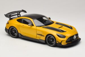 Mercedes AMG GT Black Series C190 Solarbeam Yellow Metallic Minichamps 1:18 110032021 Metal - imaginea 6 din 8