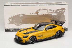 Mercedes AMG GT Black Series C190 Solarbeam Yellow Metallic Minichamps 1:18 110032021 Metal - imaginea 8 din 8