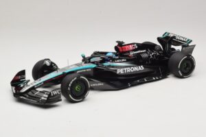 Mercedes AMG Petronas W15 E Performance G. Russell 2024 Minichamps 1:18 110240163 Rășină