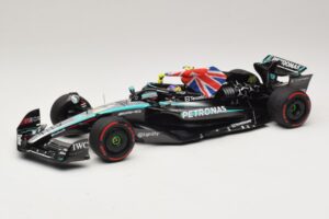 Mercedes AMG Petronas W15 E Performance L. Hamilton Winner British GP 2024 Minichamps 1:18 110241244 Rășină
