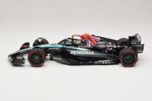 Mercedes AMG Petronas W15 E Performance L. Hamilton Winner British GP 2024 Minichamps 1:18 110241244 Rășină - imaginea 3 din 7