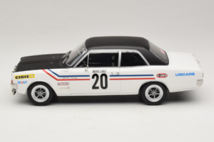 Opel Commodore A #20 H. Greder / P. Pagani Rally Monte Carlo 1971 MCG 1:18 MCG18561R Metal - imaginea 3 din 6