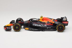 Oracle Red Bull Racing RB18 S. Perez Winner Monaco GP 2022 Minichamps 1:18 110220711 Rășină - imaginea 3 din 7