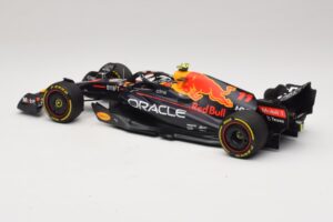 Oracle Red Bull Racing RB18 S. Perez Winner Monaco GP 2022 Minichamps 1:18 110220711 Rășină - imaginea 5 din 7