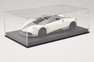 Pagani Huayra Luminous Green AB 1:18 REMC041 Rășină - imaginea 6 din 7