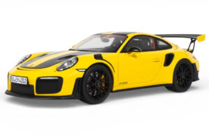 Porsche 911 GT2 RS 991.2 Nurburgring Lap Record Galben GT Spirit 1:18 GT972 Rășină