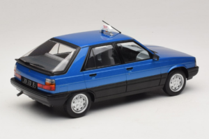 Renault 11 GTL Taxi James Bond MCG 1:18 MCG18833 Metal - imaginea 2 din 6