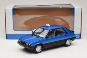 Renault 11 GTL Taxi James Bond MCG 1:18 MCG18833 Metal - imaginea 6 din 6