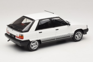 Renault 11 Turbo Alb MCG 1:18 MCG18589 Metal - imaginea 2 din 6