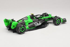 Stake Kick Sauber C44 G. Zhou Emilia Romagna GP 2024 Minichamps 1:18 117240124 Rășină - imaginea 2 din 7